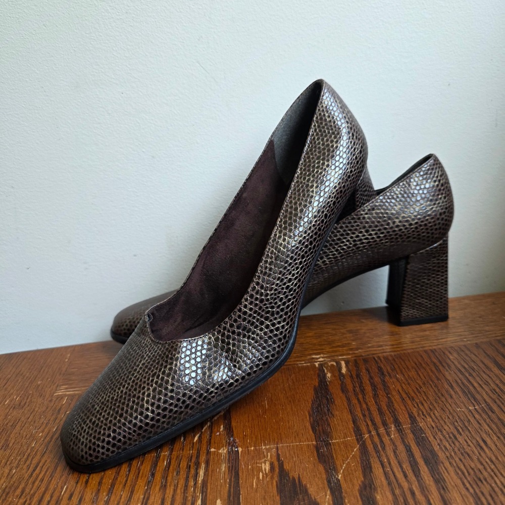 VTG Stuart Weitzman Snakeskin Embossed Leather Block Heel Pump 9.5 AA 90s CBK